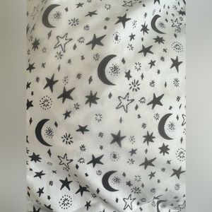 Brand new only washed XL Twin sheet set flat and fitted London kaye